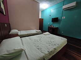 Qurata Riverside Resort