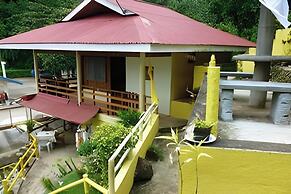 D & A Seaside Cottages