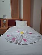 Happy 2 Hotel Pratunam