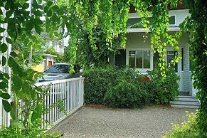 Bann Kam B&B