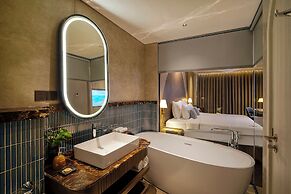 Champton Nha Trang