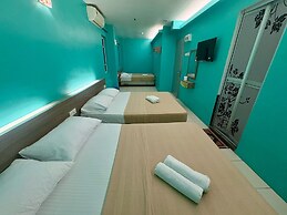 Qish Hotel