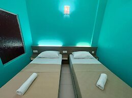 Qish Hotel
