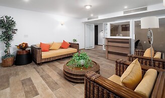 Mahogany Suites