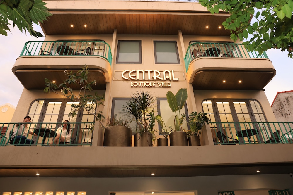 Central Boutique Villa In Old Town