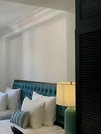 The Room Hotel - Starbucks