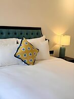 The Room Hotel - Starbucks