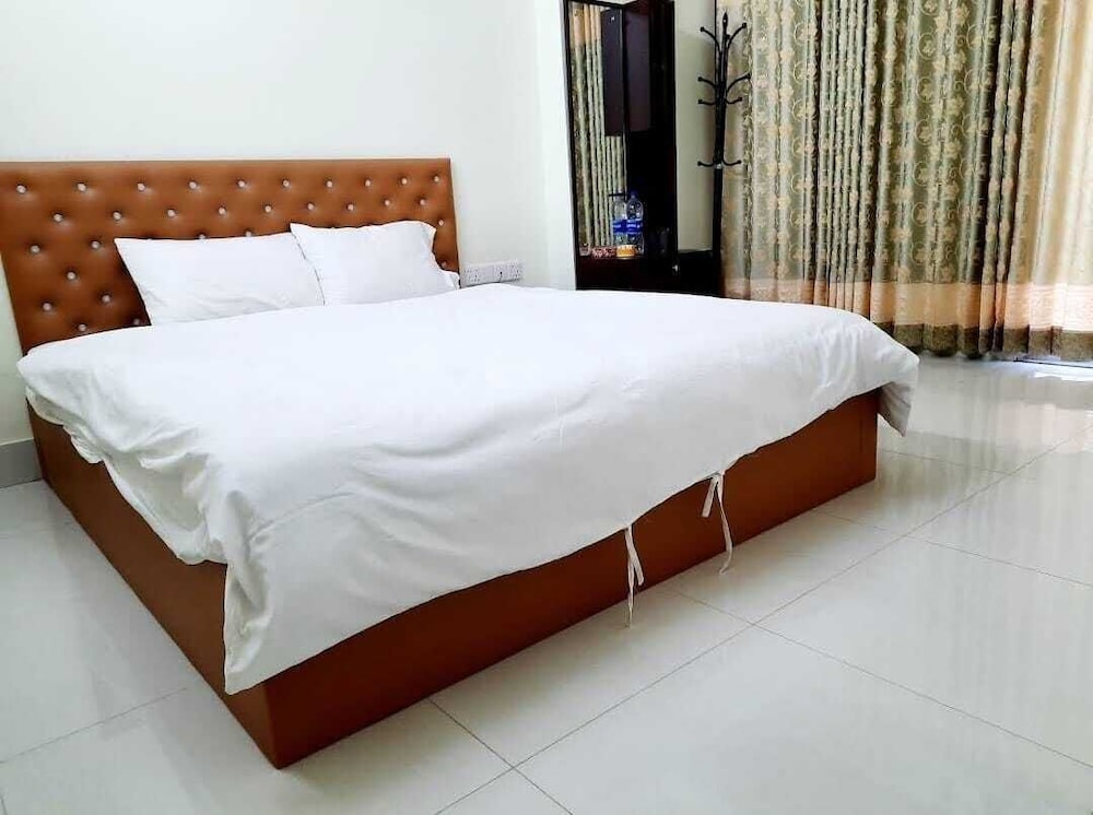 Hotel Grand Valley