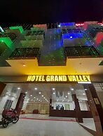 Hotel Grand Valley