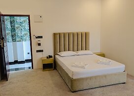Kings Grand Hotel