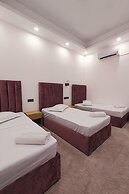 Kings Grand Hotel