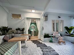 9Trip Stay in Dalat Center Residence