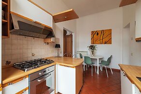 Modern Apt near Piazza di Spagna