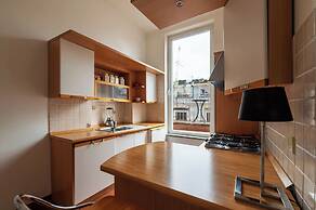 Modern Apt near Piazza di Spagna