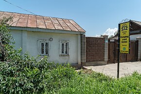 Camping Yard Hostel Karakol