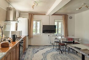 Camping Yard Hostel Karakol