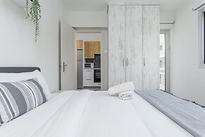 Amore 2-BR Apt By Finikoudes