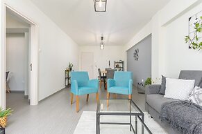 Amore 2-BR Apt By Finikoudes