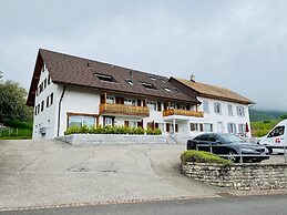 ZIMMERzuVERMIETEN.ch Günsberg