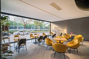 Wei Lai Hotel