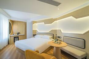 Wei Lai Hotel