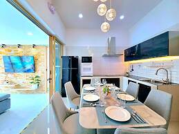 Lux Sila Pool Villa 3 Bedrooms 4 Beds