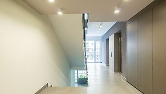 MoHost Properties