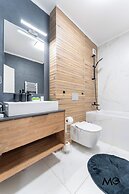 MoHost Properties