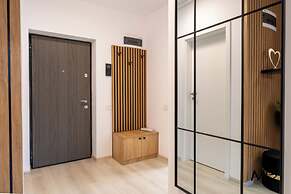 MoHost Properties