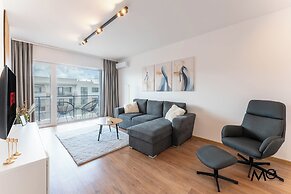 MoHost Properties