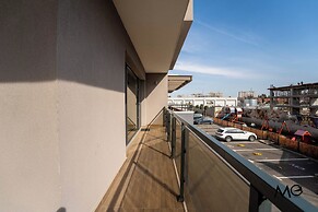 MoHost Properties