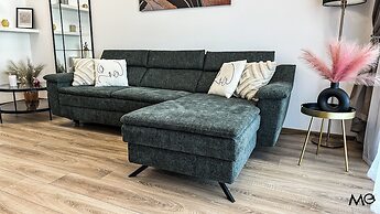 MoHost Properties