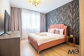 MoHost Properties