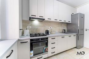 MoHost Properties