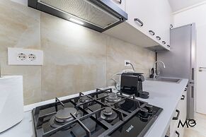 MoHost Properties