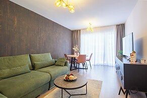MoHost Properties