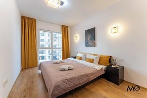 MoHost Properties