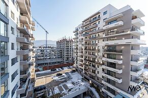 MoHost Properties