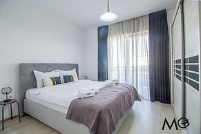 MoHost Properties