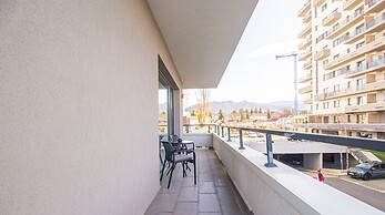 MoHost Properties
