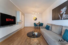 MoHost Properties