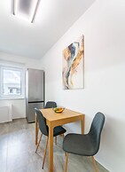MoHost Properties