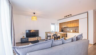 MoHost Properties