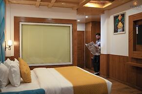 White Season Resort