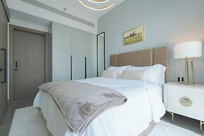 KeyRock Golf Gate - Stylish Retreat