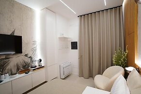 Barneys Club B&b