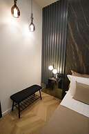 Barneys Club B&b