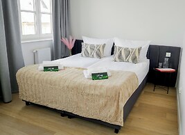Długa 17 Residence