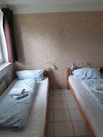 2-Rent Group Hostel Apartments EVE74