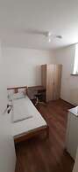 2-Rent Group Hostel Apartments EVE74